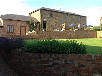 The Granary At Fawsley Bed & Breakfast Daventry